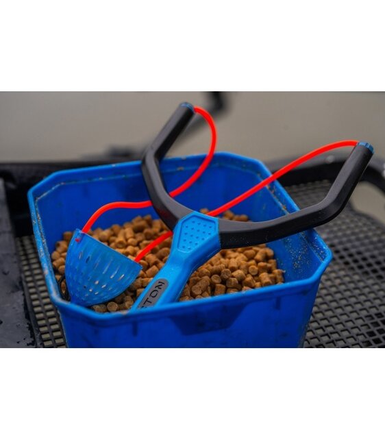 PRESTON - Large Dura Slip Catapult