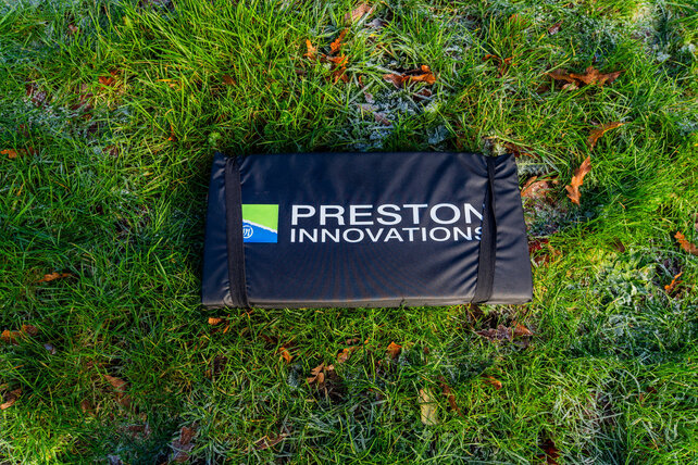 PRESTON - Fold Away Unhooking Mat