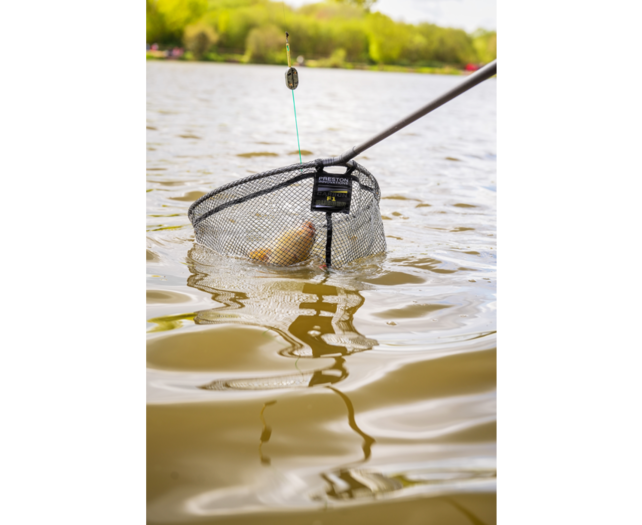 PRESTON - Carbon F1 Latex Landing Net