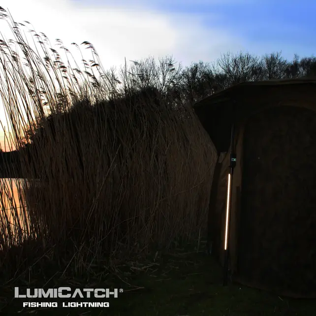 FISHSENSE  - LumiCatch Basis  Slimme Buitenlamp met App en Powerbankfunctie