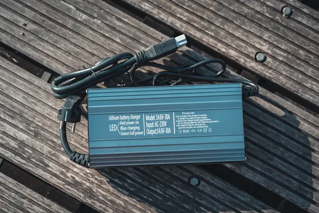 Voltacase Outdoorcase Battery & charger