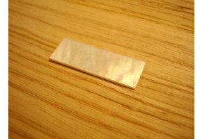 White Mother of Pearl plate 35x11,5mm