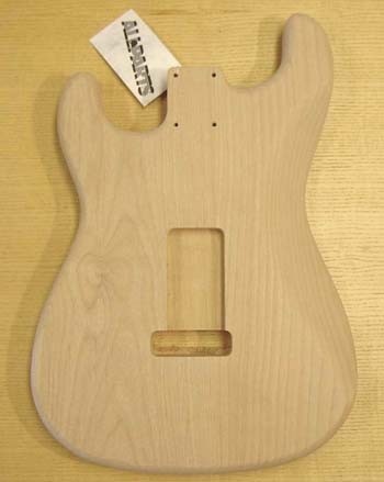 Allparts SBO Stratocaster body 2-piece alder