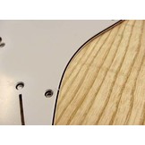 Allparts Stratocaster pickguard white 3ply