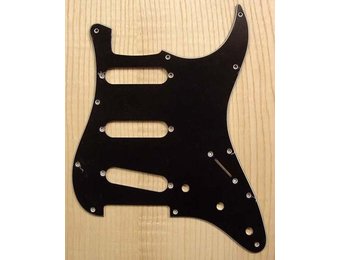 Allparts Stratocaster pickguard black 3ply