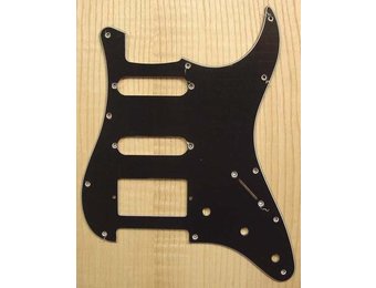 Allparts Stratocaster HSS pickguard black