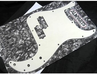 Allparts Precision Bass pickguard parchment 3ply