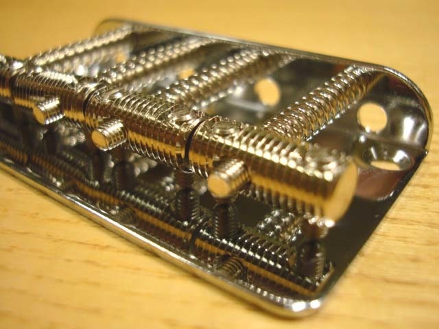 Vintage Style bass bridge with threaded rod saddles