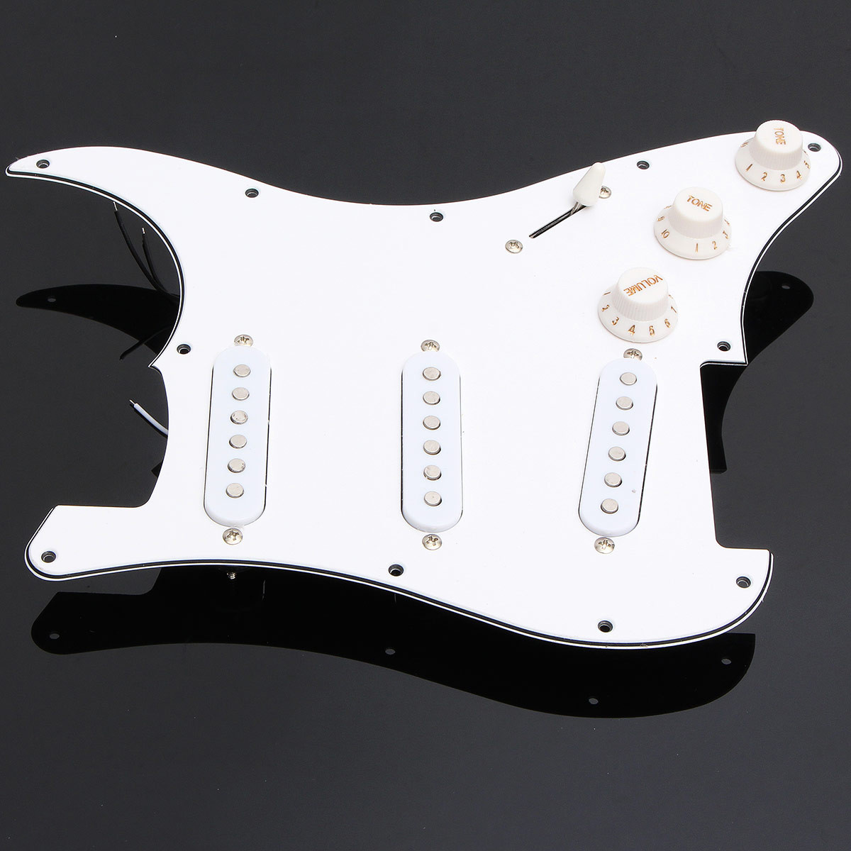 GTR Strat loaded prewired pickguard white
