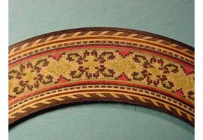 Classical rosette white/black/green/red