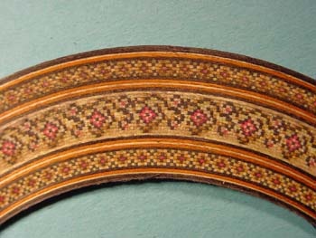 Classical rosette whi./black/brown/red/green