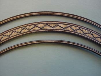 Steel string rosette 3-piece whi./black/brown 1