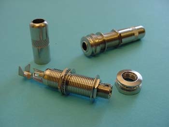 Switchcraft endpin jack mono/stereo