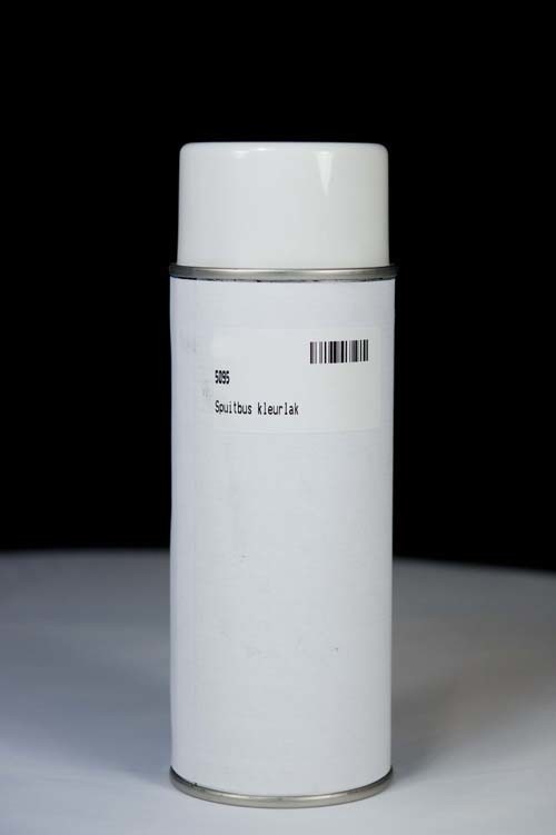 Spray can white