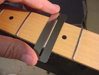 Fretboard guard 2,3mm narrow frets