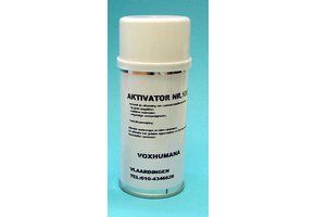 Secondenlijm versneller