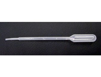 Plastic pipette