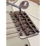 Highwood HG Contoured Vintage Stratocaster Saddles 10.8 relic