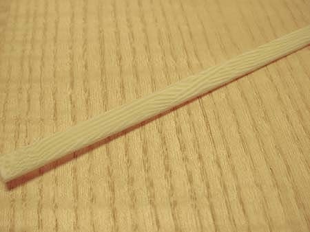 Binding 1,5 x 6mm 135cm grained ivory