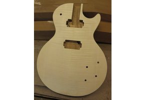 LP body mahogany with flamed maple top