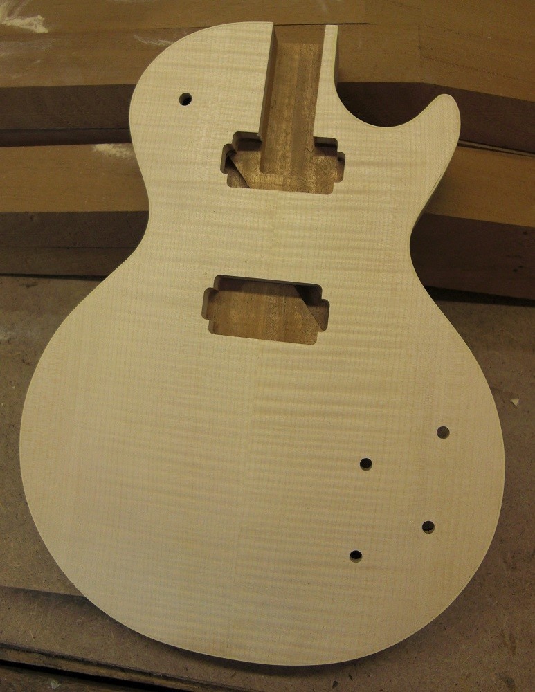 LP body mahogany with flamed maple top
