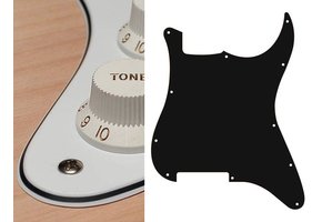 Boston ST-300-W Stratocaster pickguard blank (no holes) white 3ply