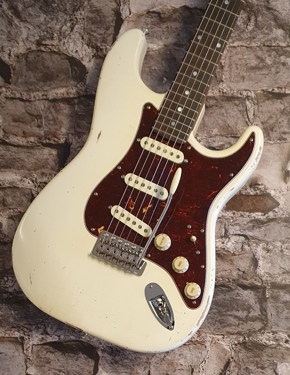 Vox Humana ST-Relic Custom Guitar Aged Vintage White