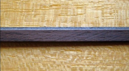 Binding rosewood + w/b/w/b fiber