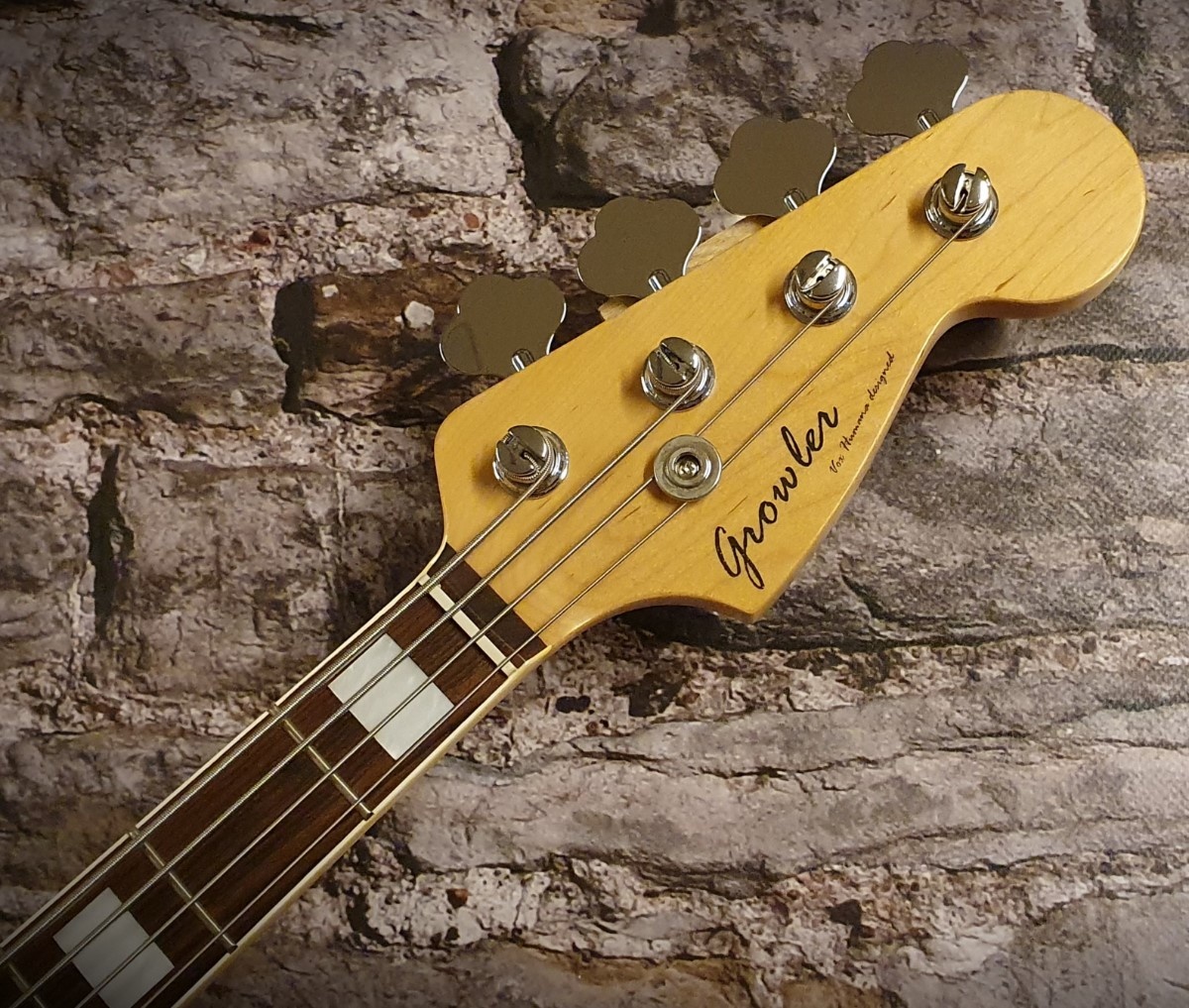 GROWLER Vox Humana Designed Jazz Bass Olympic White with Bound Neck