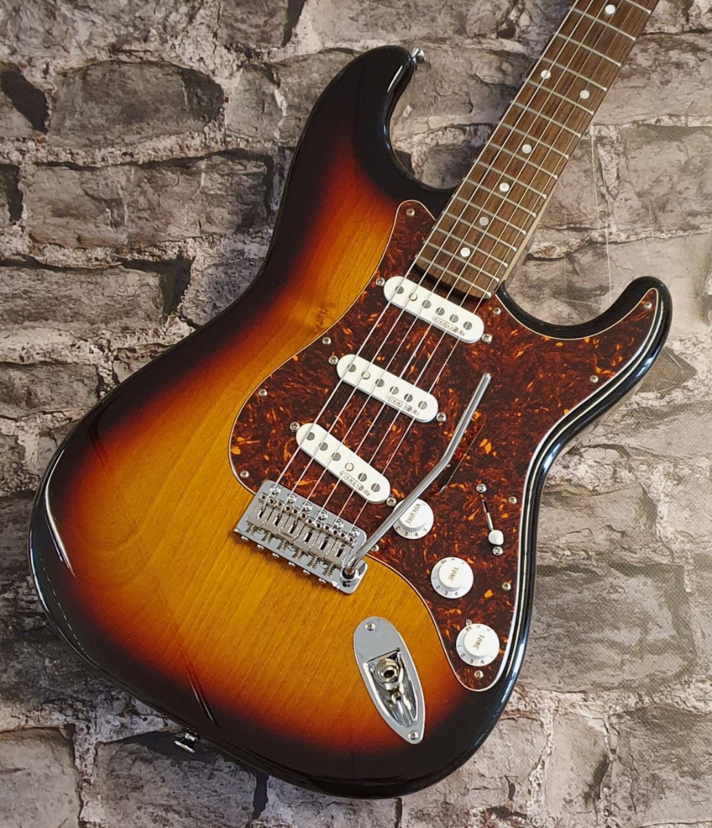 Vox Humana ST-Custom Guitar Sunburst