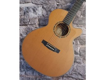 Dowina Marus GAC Akoestische gitaar