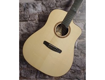Dowina Amber Road DC-DS  akoestische gitaar met koffer