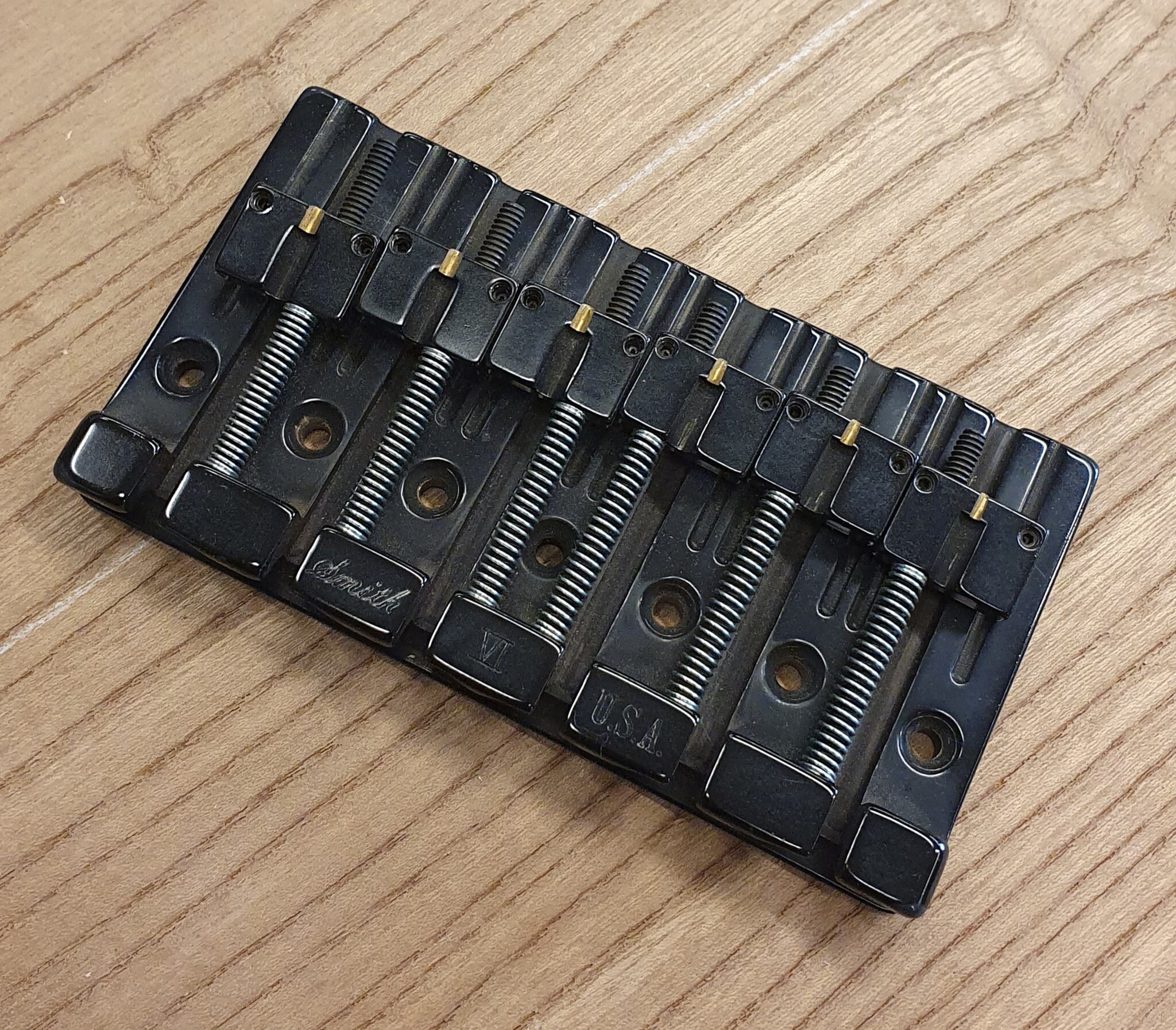 Ken Smith QSR (Quick String Release) 6-string bass bridge black