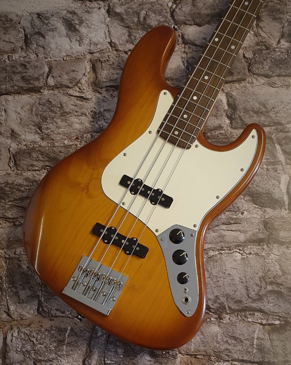 Vox Humana JB-Custom Bass Aged Honey Burst