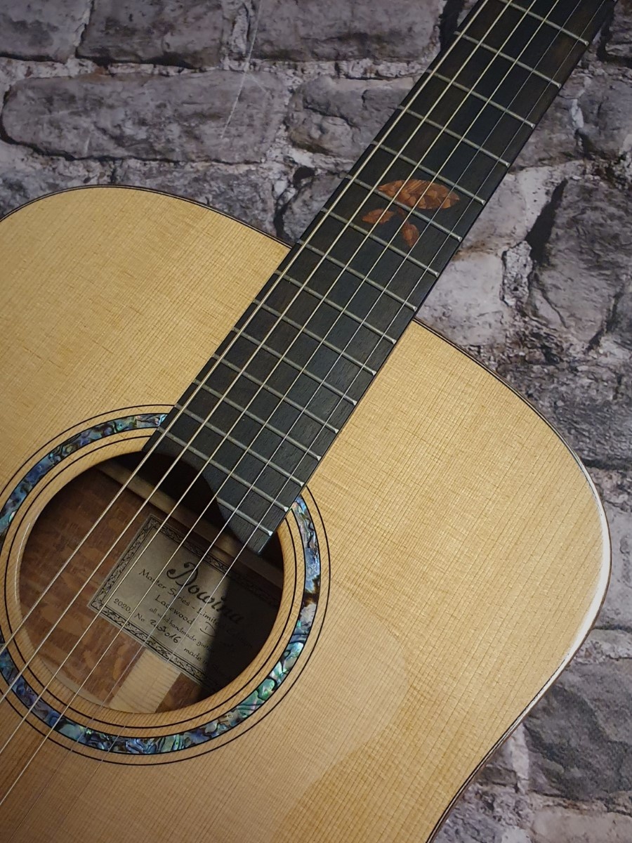Dowina Lacewood D-TDS Akoestische Gitaar met koffer
