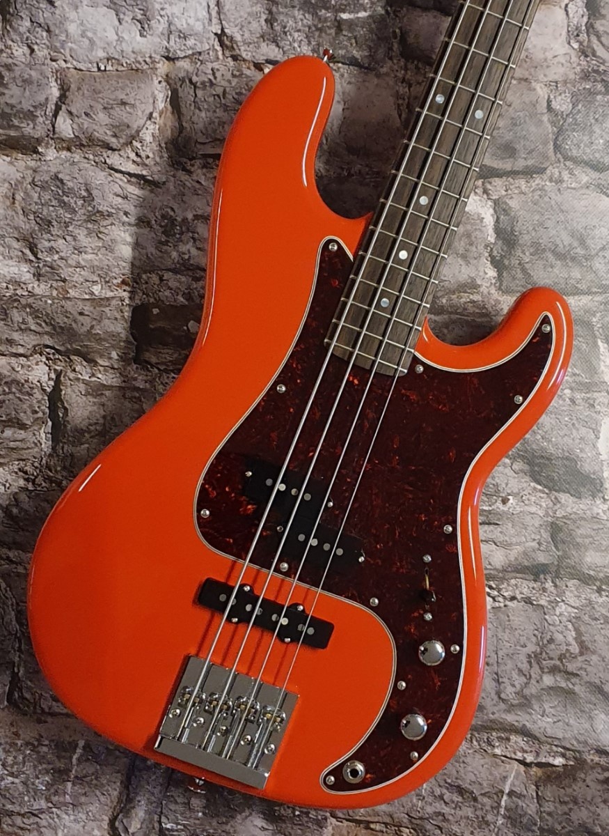 Vox Humana PJ-Custom Bass Fiesta Red