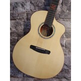 Dowina Paduak GAC-48 Grand Auditorium brede hals topkam/48mm met koffer