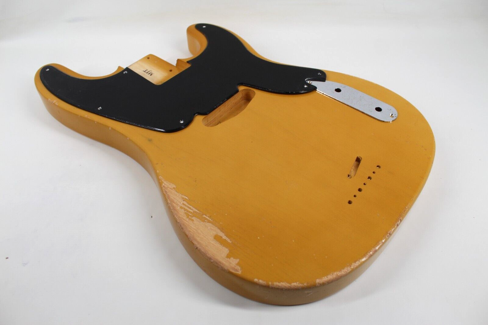 MJT Telebass body Pine Butterscotch