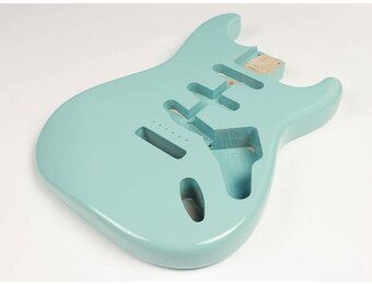 WD-Music Alder Strat body daphne blue