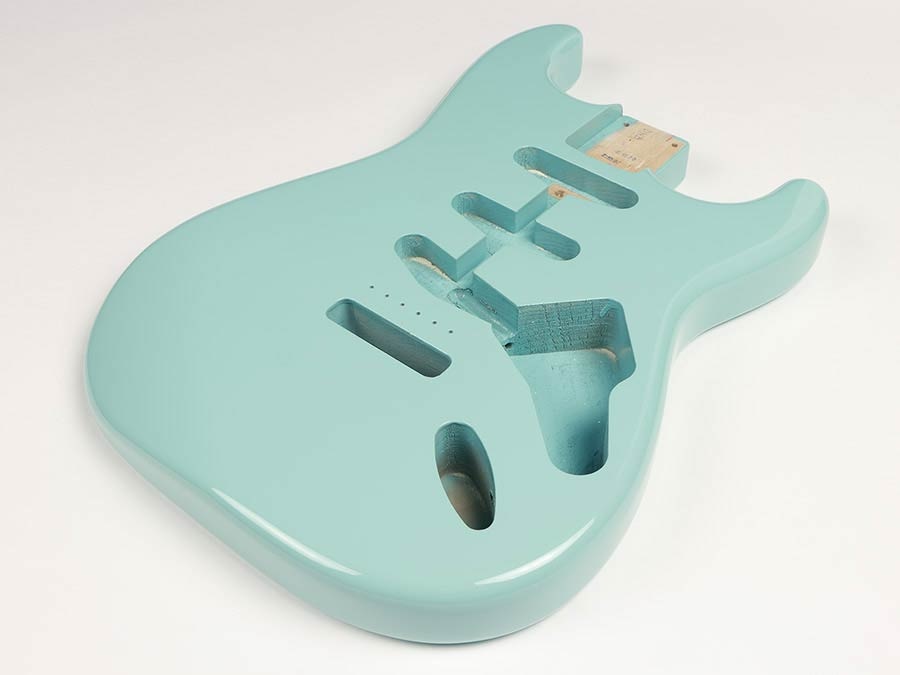 WD-Music Alder Strat body daphne blue