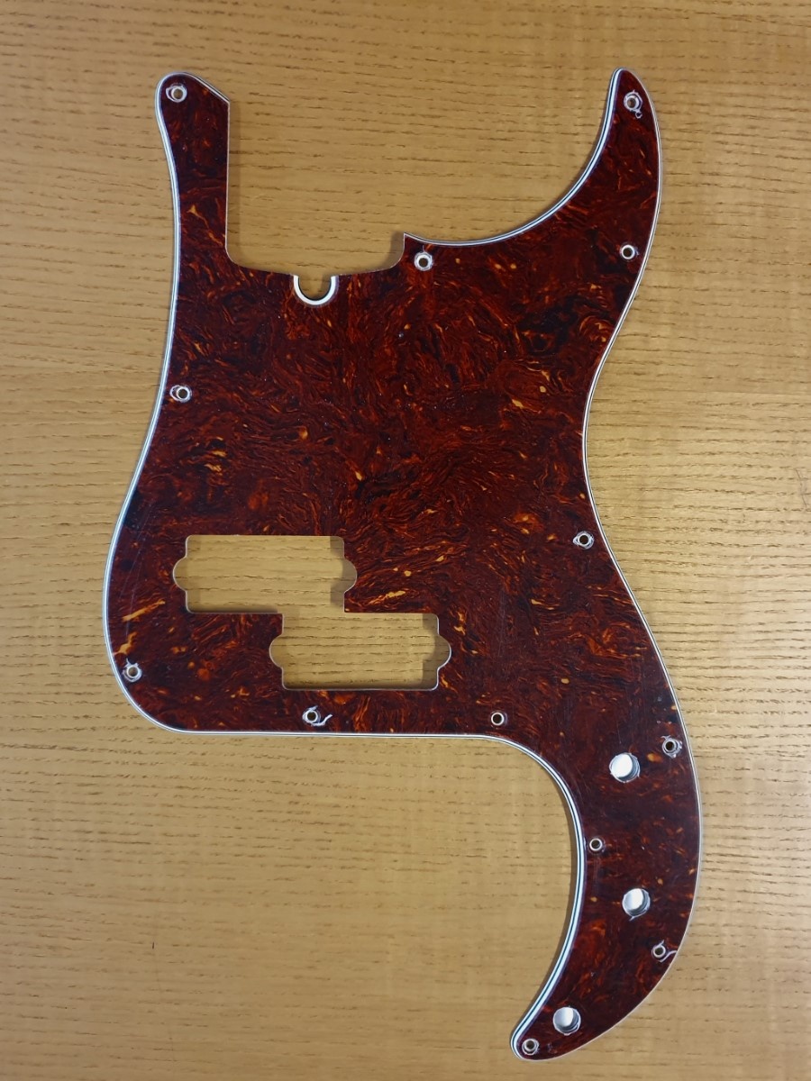WD Precision Bass pickguard brown tortoise 4ply