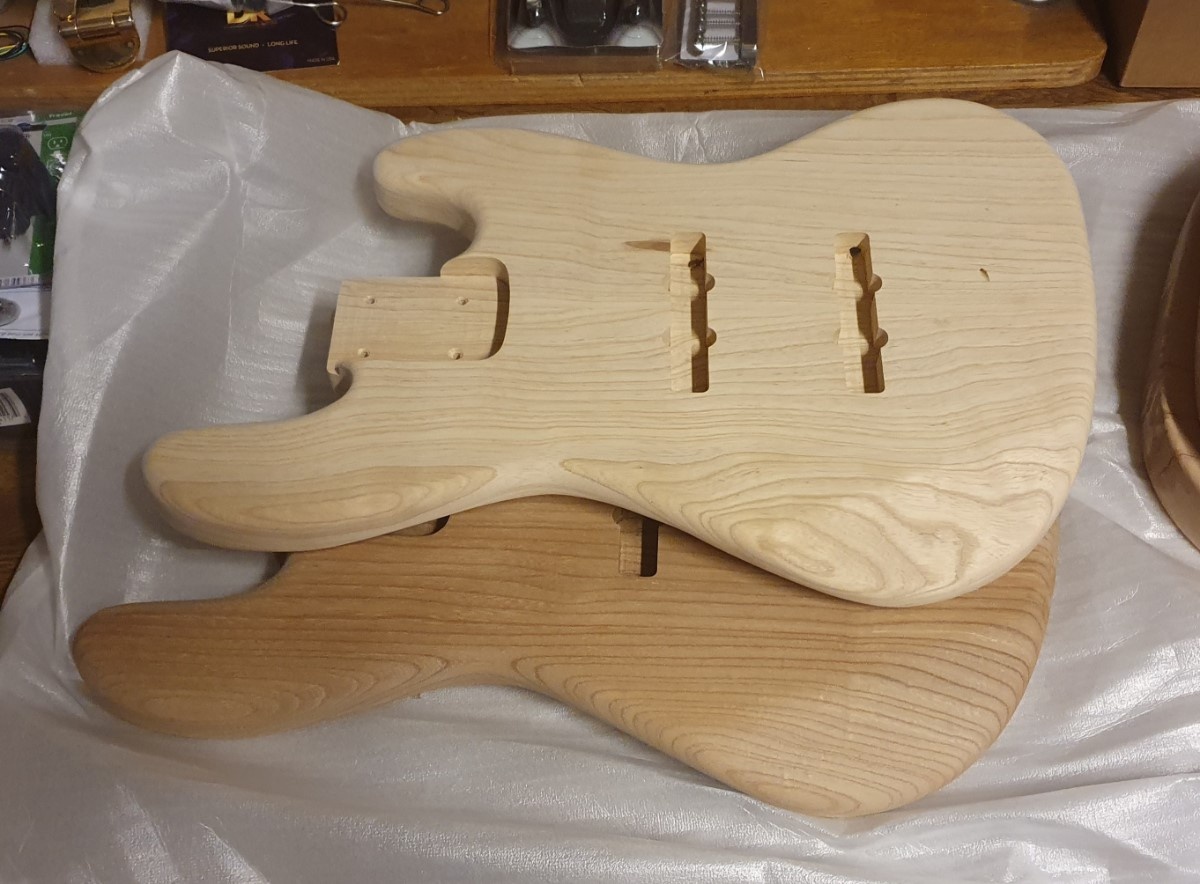 Vox Humana JB5-Custom 5-String Bass Swamp Ash