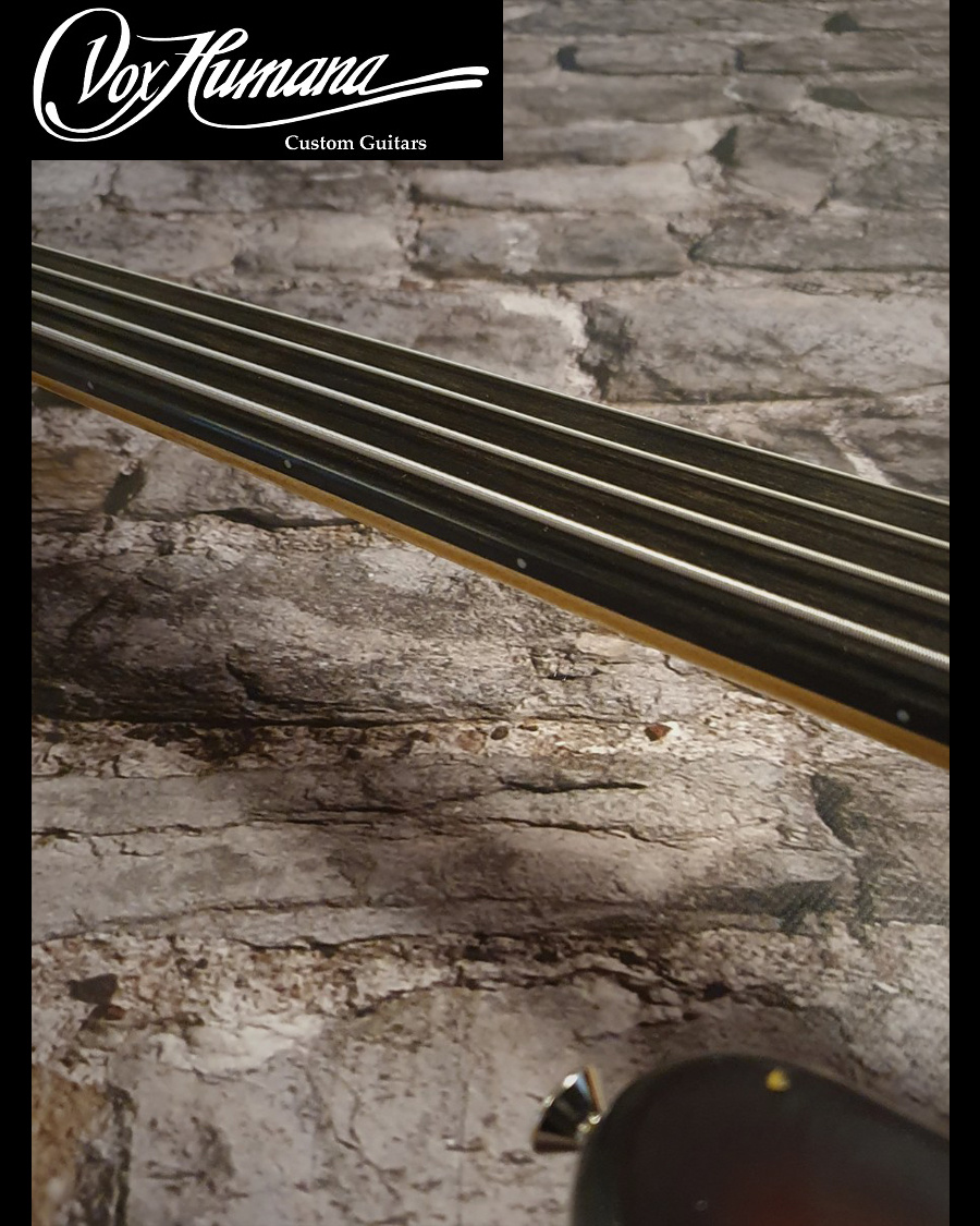 Vox Humana JB-Custom Thinline Bass Fretless aged sunburst