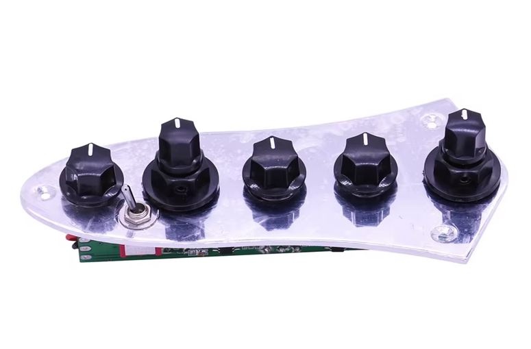 Tonedriver True Tone Active/Passive J-Bass preamp