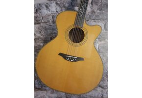 Furch S25-CR Cutaway Jumbo 2012 with case