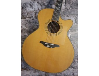 Furch S25-CR Cutaway Jumbo 2012 with case
