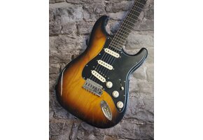 Harry Fuhler Custom Build Stratocaster w/case