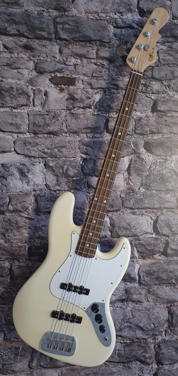 G&L Fullerton Deluxe Jazz Bass Occasion (2016) with case