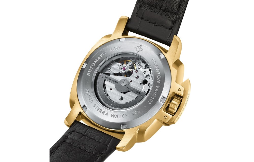 Alpha Sierra Phantom F4-G103 - Goudkleurig - Zwarte leren band - Herenhorloge -Ø 44 mm