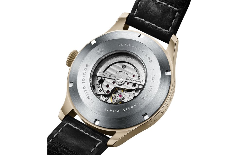 Alpha Sierra Automatic AM5 - Herenhorloge - Zwart Leren Band - Zwarte Wijzerplaat - Ø 46.5 mm